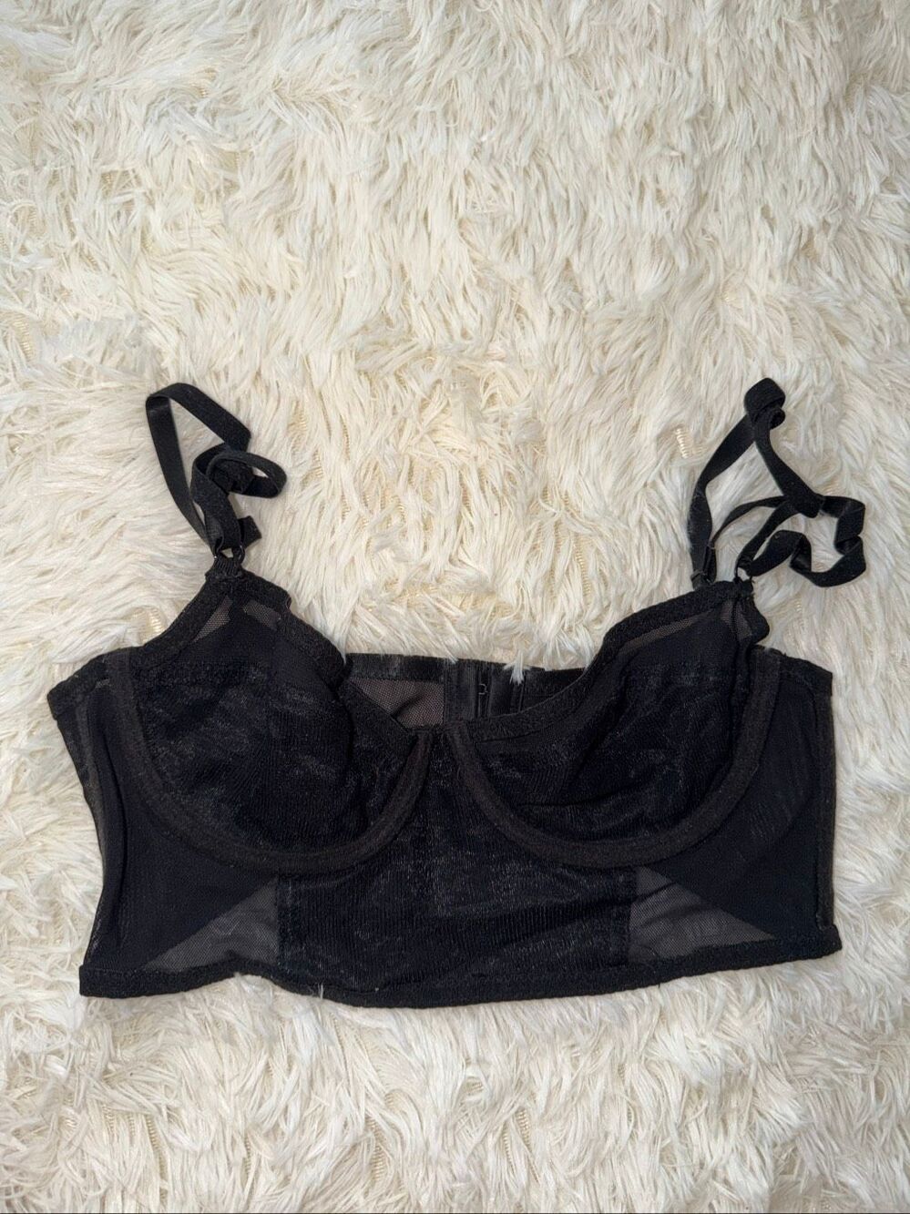 32A black bra